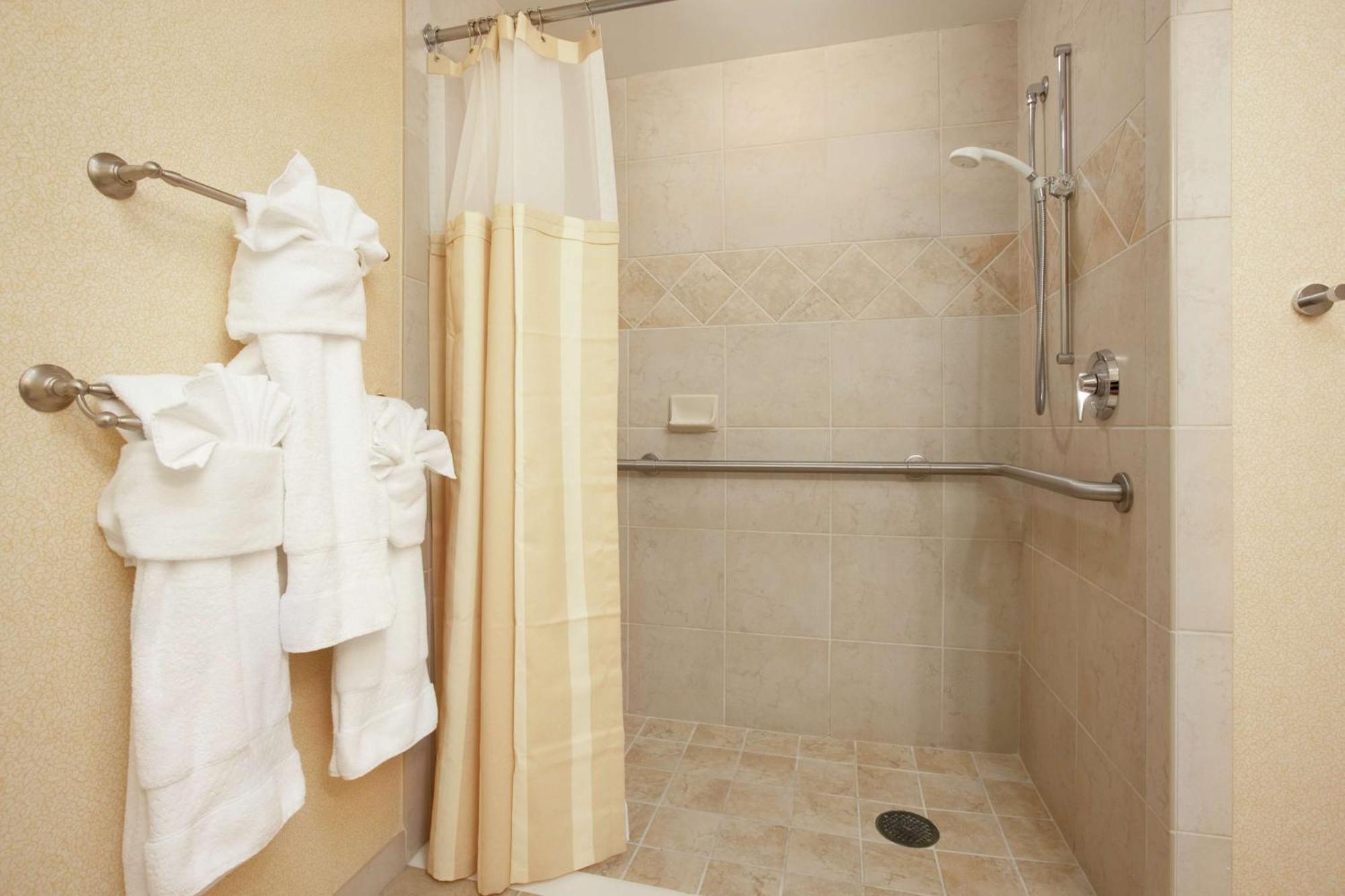Double Room Two Double Beds Tub Mobility or Hearing Accessible